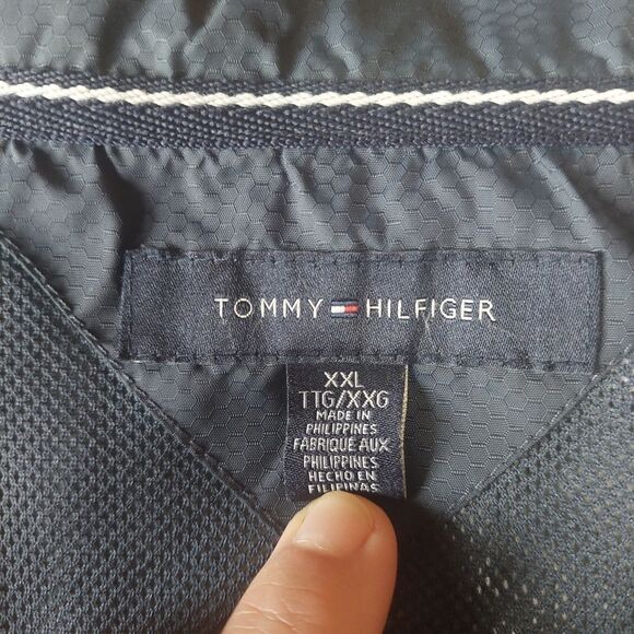 Tommy Hilfiger Blue Windbreaker with Zipaway Hoddie - Picture 6 of 11
